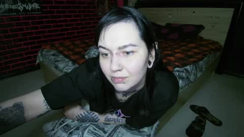 Snapshot of horror_circus chatting on May 2, 5:12 am Messalina Horror online show from May 2, 5:12 am