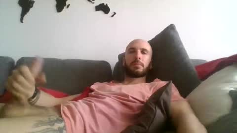 Snapshot of horseandhurricane chatting on May 19, 12:44 pm Cavallo Uragano online show from May 19, 12:44 pm