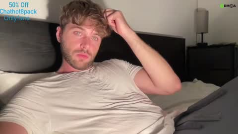 Edward aka Wolf online show from September 19, 3:41 am