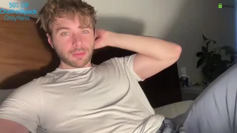 Edward aka Wolf online show from February 4, 8:25 pm