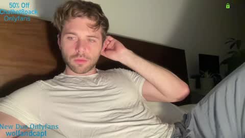 Edward aka Wolf online show from April 14, 3:01 am