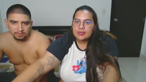 Snapshot of hot__husbands chatting on February 25, 3:09 am hot__husbands online show from February 25, 3:09 am