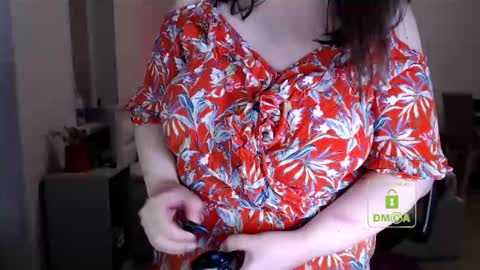 Lila online show from November 27, 4:09 pm