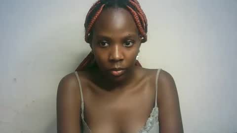 Snapshot of hot_berry2003 chatting on January 26, 5:13 pm Millie online show from January 26, 5:13 pm