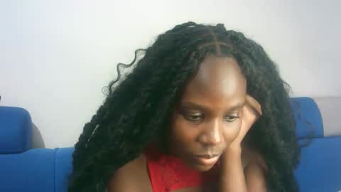 Snapshot of hot_berry2003 chatting on September 10, 10:21 pm Millie online show from September 10, 10:21 pm