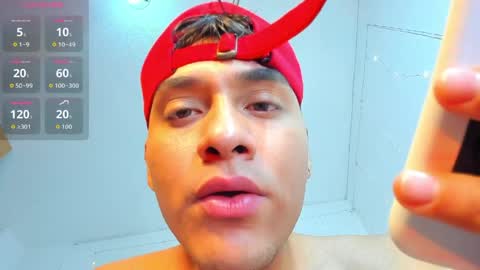 Snapshot of hot_boy_04 chatting on April 11, 1:26 pm hot boy 04 online show from April 11, 1:26 pm