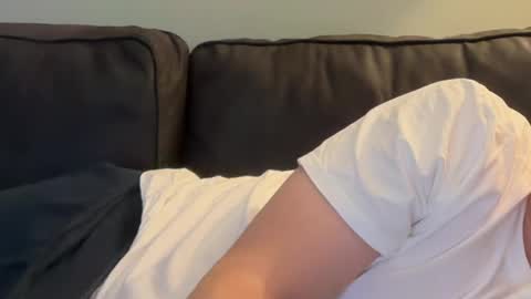 Snapshot of hot_boy_dutch chatting on April 2, 6:49 pm hot_boy_dutch online show from April 2, 6:49 pm