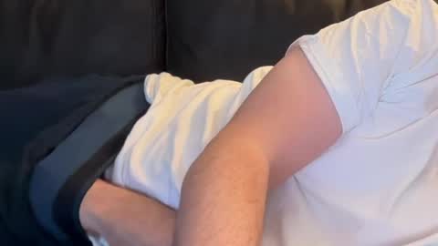 Snapshot of hot_boy_dutch chatting on April 10, 6:45 pm hot_boy_dutch online show from April 10, 6:45 pm