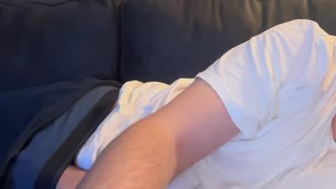 Snapshot of hot_boy_dutch chatting on April 25, 7:11 pm hot_boy_dutch online show from April 25, 7:11 pm