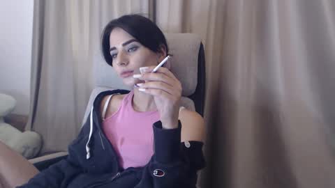 Snapshot of hot_bruny chatting on October 11, 8:02 am Bruny online show from October 11, 8:02 am