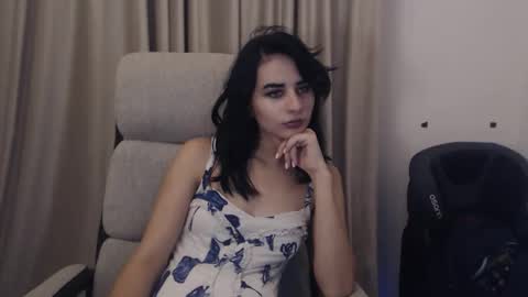 Snapshot of hot_bruny chatting on November 2, 6:54 pm Bruny online show from November 2, 6:54 pm