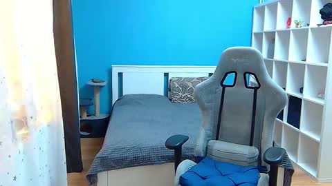 hot_cap_77 online show from January 6, 6:22 pm