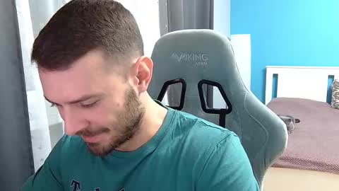 hot_cap_77 online show from February 2, 6:39 pm