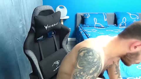 hot_cap_77 online show from February 15, 7:54 pm