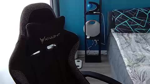 Snapshot of hot_cap_77 chatting on August 2, 3:10 pm hot_cap_77 online show from August 2, 3:10 pm