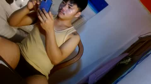 hot_emmanuel online show from April 7, 2:56 am