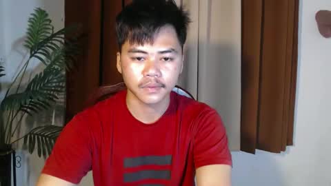 hot_emmanuel online show from May 31, 7:48 pm