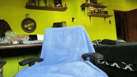 Snapshot of hot_fellow chatting on December 28, 9:51 pm Hot Fellow online show from December 28, 9:51 pm