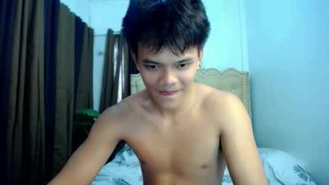 Snapshot of hot_fucker_ chatting on June 9, 7:53 am hot_fucker_ online show from June 9, 7:53 am