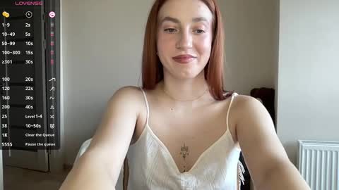 Lina online show from December 22, 9:50 am