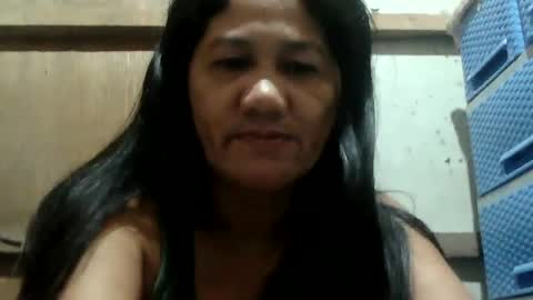 Snapshot of hot_mama09 chatting on June 22, 9:12 pm hotmama online show from June 22, 9:12 pm