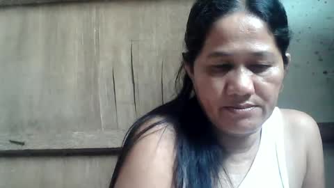 Snapshot of hot_mama09 chatting on July 23, 1:58 am hotmama online show from July 23, 1:58 am