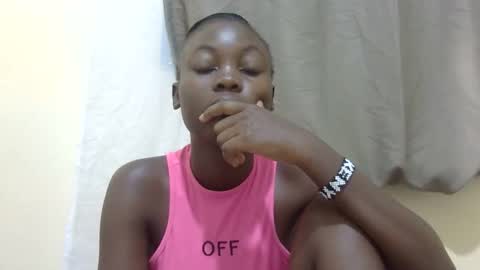 Snapshot of hot_melanie1 chatting on April 26, 9:40 am hot_melanie1 online show from April 26, 9:40 am