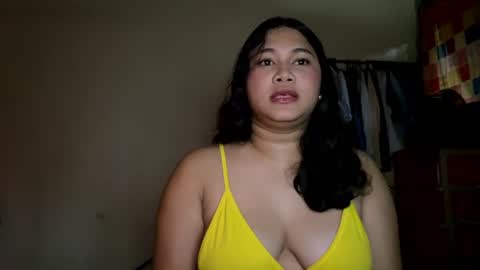 Snapshot of hot_moama chatting on July 22, 8:39 am hot_moama online show from July 22, 8:39 am