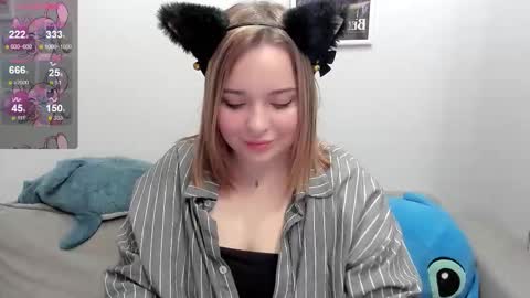 Moon online show from February 10, 10:47 pm