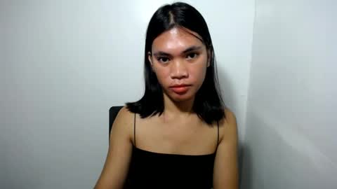 Snapshot of hot_pauline chatting on July 4, 3:02 am hot_pauline online show from July 4, 3:02 am