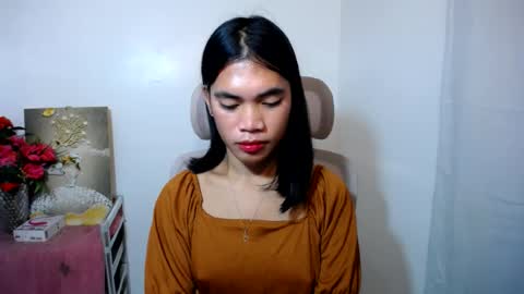 Snapshot of hot_pauline chatting on July 13, 11:40 pm hot_pauline online show from July 13, 11:40 pm