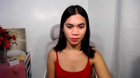 Snapshot of hot_pauline chatting on July 17, 8:24 pm hot_pauline online show from July 17, 8:24 pm