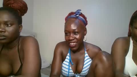 Hot petite online show from November 7, 8:53 pm