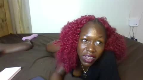 Hot petite online show from February 17, 11:44 pm