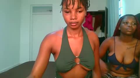 Hot petite online show from May 1, 10:20 am