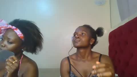 Hot petite online show from June 11, 2:53 am