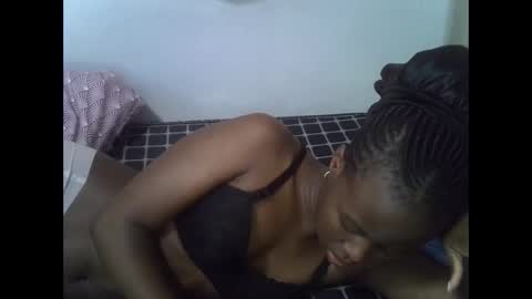 Snapshot of hot_petra2 chatting on May 23, 2:39 am Daddys doll online show from May 23, 2:39 am