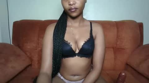 Bellah online show from May 11, 1:22 am
