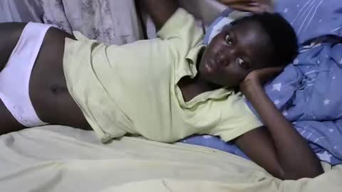 Snapshot of hot_shawrry chatting on February 15, 4:03 am hot_shawrry online show from February 15, 4:03 am