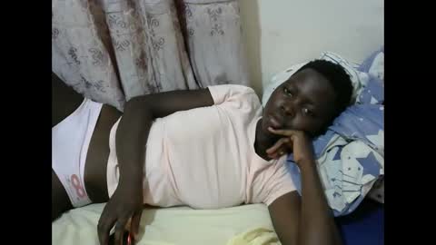 Snapshot of hot_shawrry chatting on March 6, 11:03 am hot_shawrry online show from March 6, 11:03 am