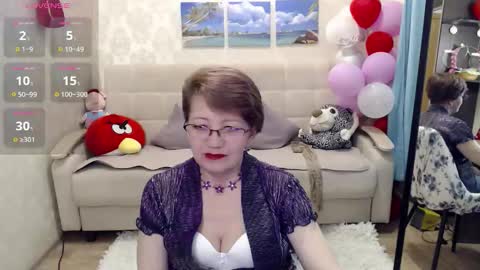 Snapshot of hot_woman04 chatting on March 26, 5:18 pm Sofia online show from March 26, 5:18 pm