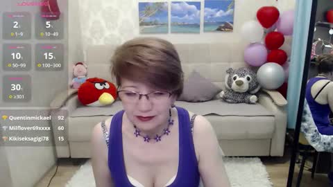 Snapshot of hot_woman04 chatting on March 29, 8:03 am Sofia online show from March 29, 8:03 am