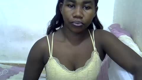 hotagrace online show from November 24, 5:12 pm