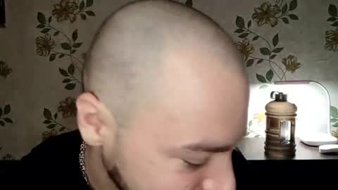 Kristiyan online show from February 20, 10:54 pm