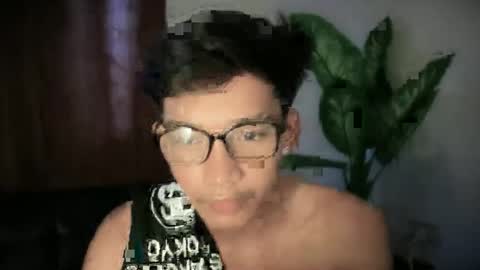 Snapshot of hotasian_jerome chatting on February 3, 6:22 am hotasian_jerome online show from February 3, 6:22 am