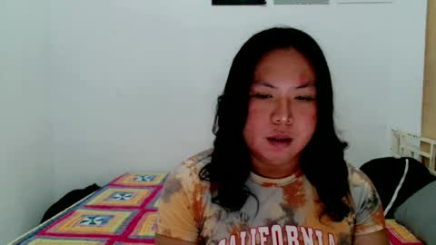 Snapshot of hotasian_mama chatting on June 22, 6:27 pm Grace online show from June 22, 6:27 pm