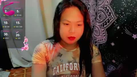 Snapshot of hotasian_mama chatting on July 14, 11:38 am Grace online show from July 14, 11:38 am