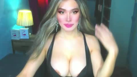 T A N Y A online show from April 15, 3:35 am