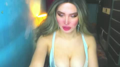 Snapshot of hotbabe_tanya chatting on April 24, 2:58 am T A N Y A online show from April 24, 2:58 am