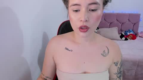 Snapshot of hotbbcwife chatting on June 3, 6:24 pm lesly and ander online show from June 3, 6:24 pm